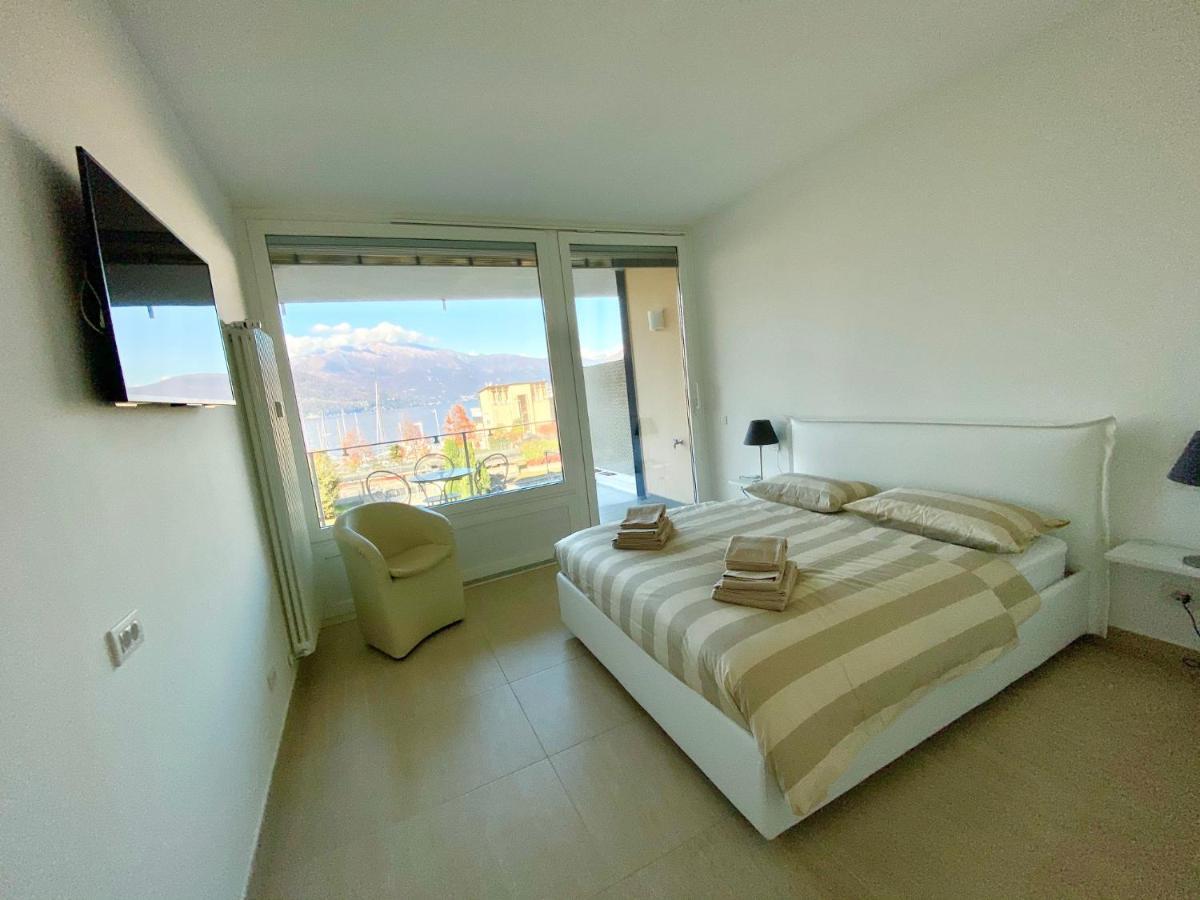 Appartamento Palazzo Di Vetro Luino Buitenkant foto